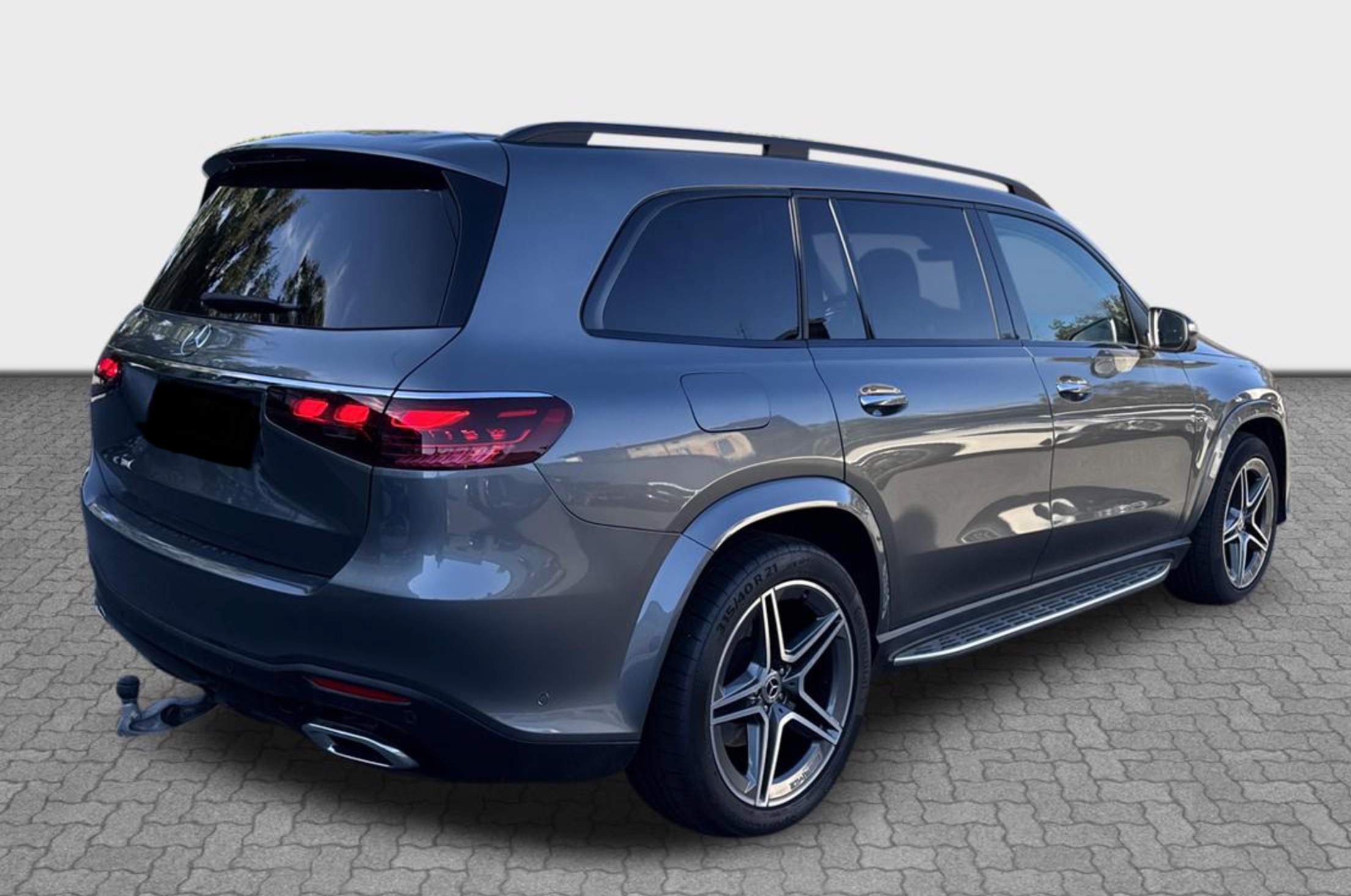 MERCEDES GLS 450d AMG | FACELIFT | SKLADEM | ČESKÉ OJETÉ AUTO | ŠEDÁ S BÉŽOVOU KŮŽÍ | MAXIMÁLNÍ VÝBAVA | VIP SLEVA | NÁKUP ONLINE | AUTOiBUY.com